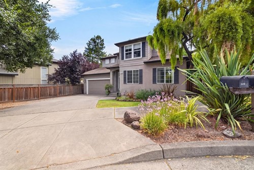 1868 Lornadell Ln,  Santa Rosa, CA 95405