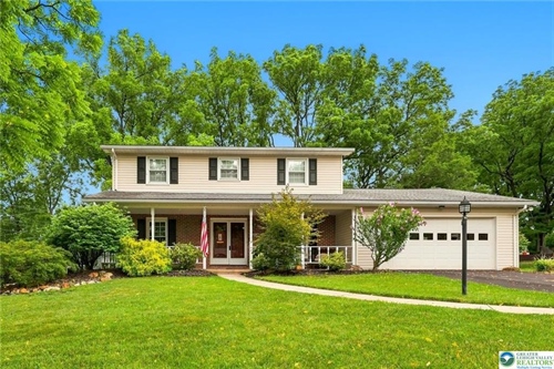 1031 N 7th Street,  Emmaus, PA 18049