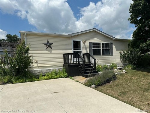 188 Chinkapin Rill, Fenton, MI 48430