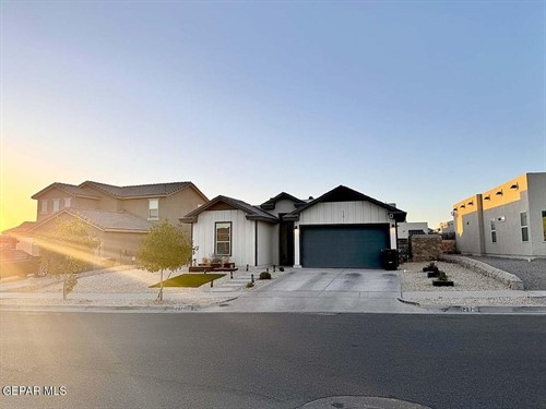 12871 Beccles St,  Horizon City, TX 79928