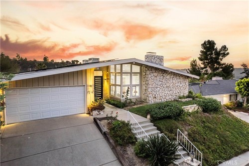 4347 Coronet Dr,  Encino, CA 91316