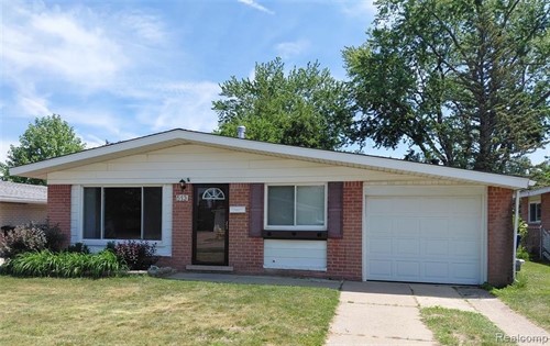 513 S Hawthorne St, Westland, MI 48186