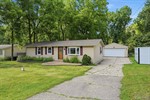 608 Snyder Rd,  Highland, MI 48357