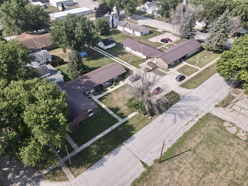 100 E 1st Ave,  Arthur, IA 51431