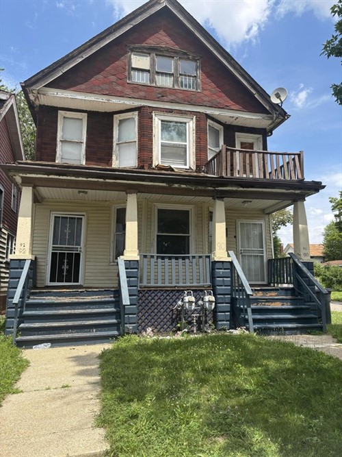 90 North St, Highland Park, MI 48203