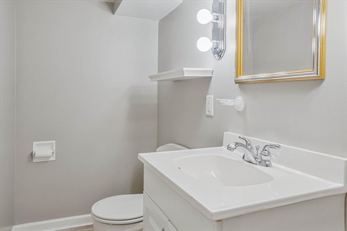 Lower level half bath