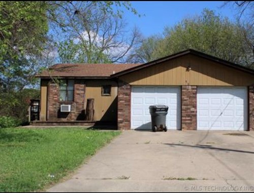 906 NW A St,  Ardmore, OK 73401
