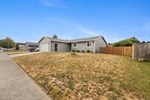 24-8O2A8105