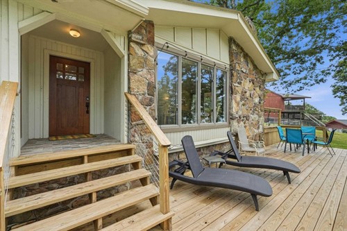 211 Chelsea Dr,  Fairfield Bay, AR 72088