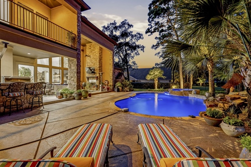 Lots of deck space for lounging