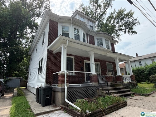 712 N Bishopthorpe Street,  Fountain Hill, PA 18015