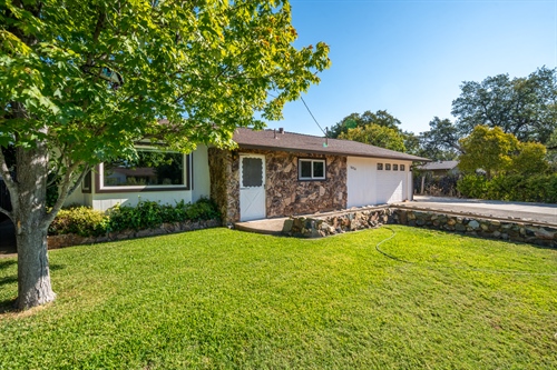 1654 El Dorado  Way,  Redding, CA 96002
