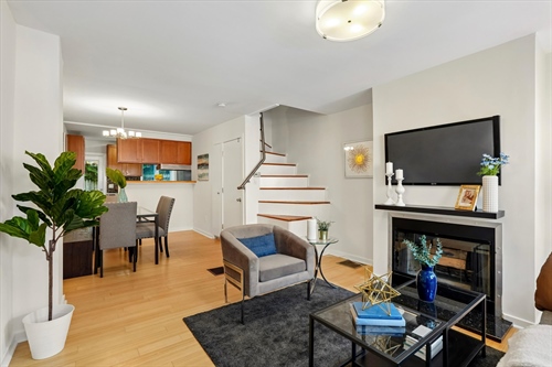 1932 Kater St,  Philadelphia, PA 19146