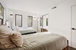 3601 Dixie Canyon Pl-46