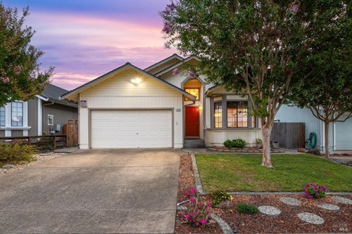 1409 Magnolia Ave,  Rohnert Park, CA 94928