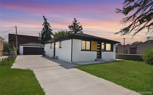 4260 Kiefer Ave, Warren, MI 48091
