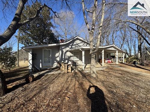 8650 Bull Rd,  Colfax, NC 27235