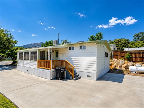 36 Bristlecone Drive,  Wofford Heights, CA 93285