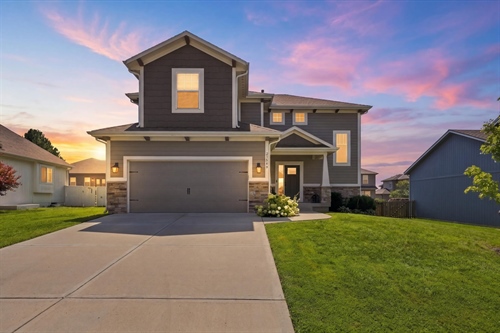 31445 W 85th Street,  De Soto, KS 66018