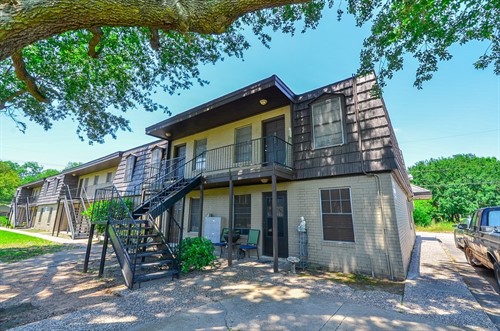 1518 East Ave Apt 107, Katy, TX 77493