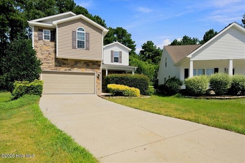 106 Lightwater Ct,  Aberdeen, NC 28315