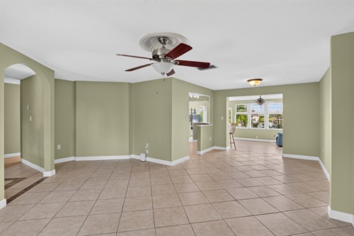 8-web-or-mls-P1383908