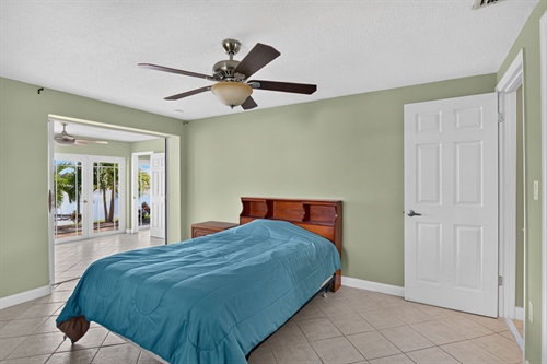 28-web-or-mls-P1384015