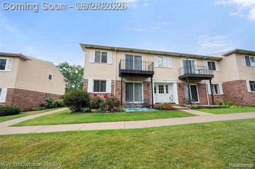 5283 Highland Rd Unit 206,  Waterford Township, MI 48327