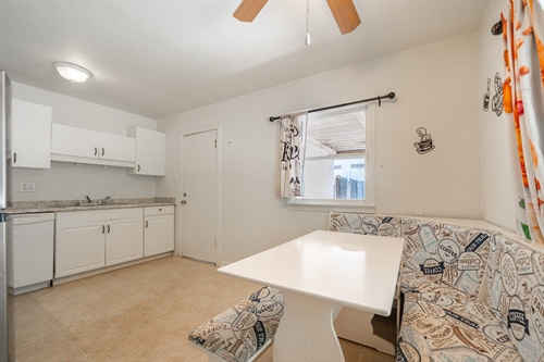 2045 Montana Ave-15