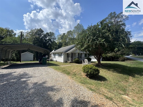 818 Camp Dan Valley Rd,  Reidsville, NC  27320
