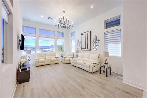 168 Tre Pietre Street 24e