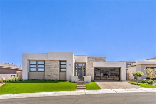 168 Tre Pietre Street 13e