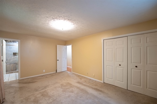 Primary Bedroom  bath