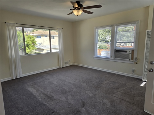 wildrose living rm North unit C