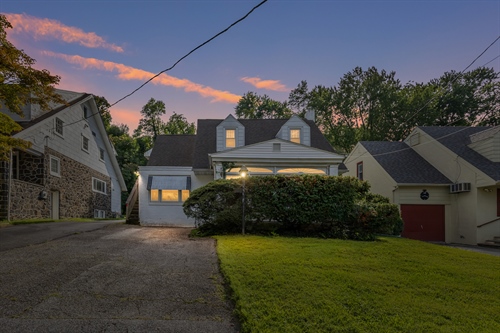 10 W. Holly Oak Road