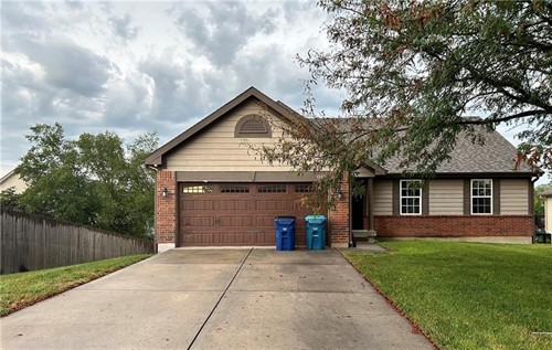 1505 Ashton Dr,  Liberty, MO 64068