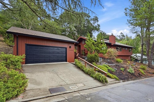 2604 Rancho Cabeza Dr,  Santa Rosa, CA 95404