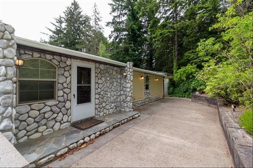 ApartmentEntrance