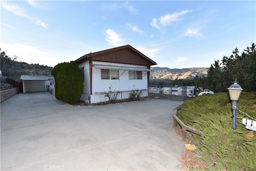 114 Salaine Dr,  Bodfish, CA 93205