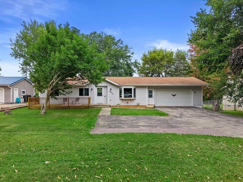 822 K St,  Reedsburg, WI 53959