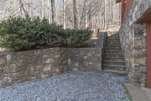 Extensive stone masonry