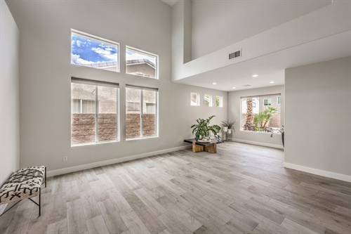 1340 Tempo Street 4