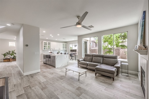 1340 Tempo Street 6