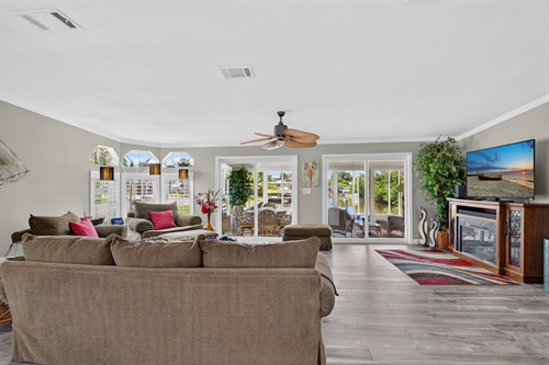 15-web-or-mls-P1403221