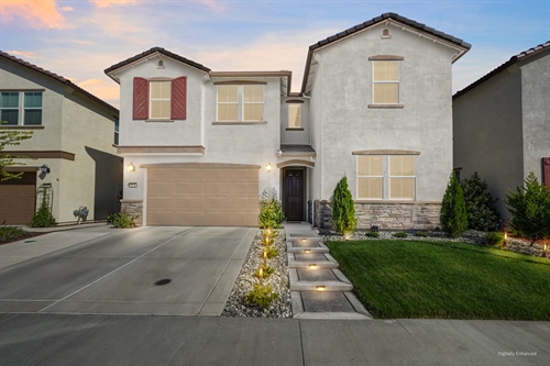 4121 Trinity Alps Way,  Roseville, CA 95747