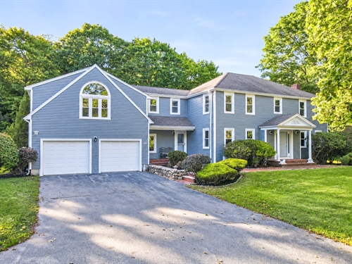 113 Chief Justice Cushing Hwy,  Scituate, MA 02066