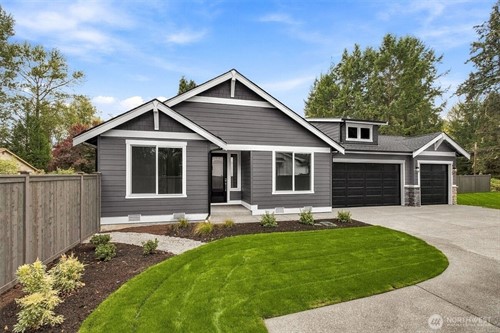 7320 14th Ave SE,  Lacey, WA 98503