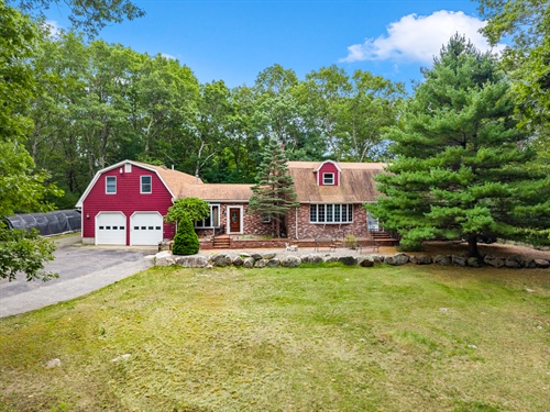 331 Mountain St,  Sharon, MA 02067