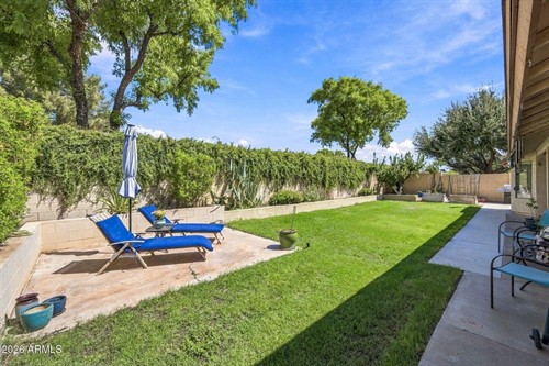 5728 E Enrose St,  Mesa, AZ 85205