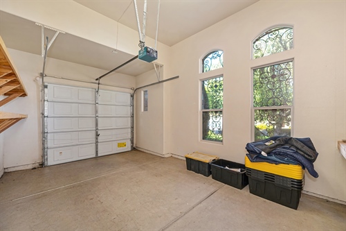 4095 Kingsbarns Drive Roseville CA 95747 1-car garage gr92